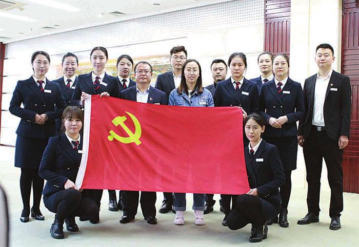 在单位上班的临时工属于灵活就业吗？游戏画面